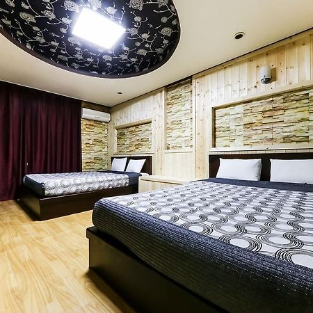 Venus Motel & Pension Boryeong Esterno foto