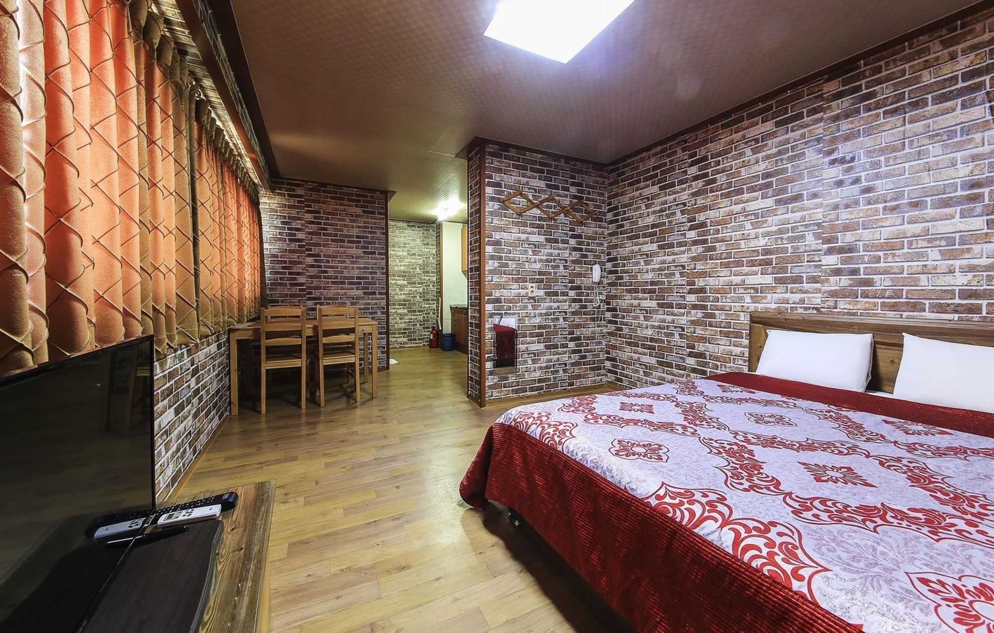 Venus Motel & Pension Boryeong Esterno foto